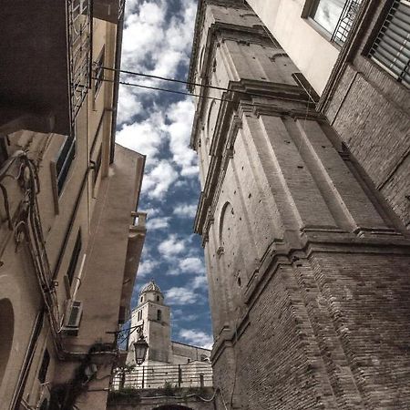 B&B Sotto La Torre Lanciano Luaran gambar