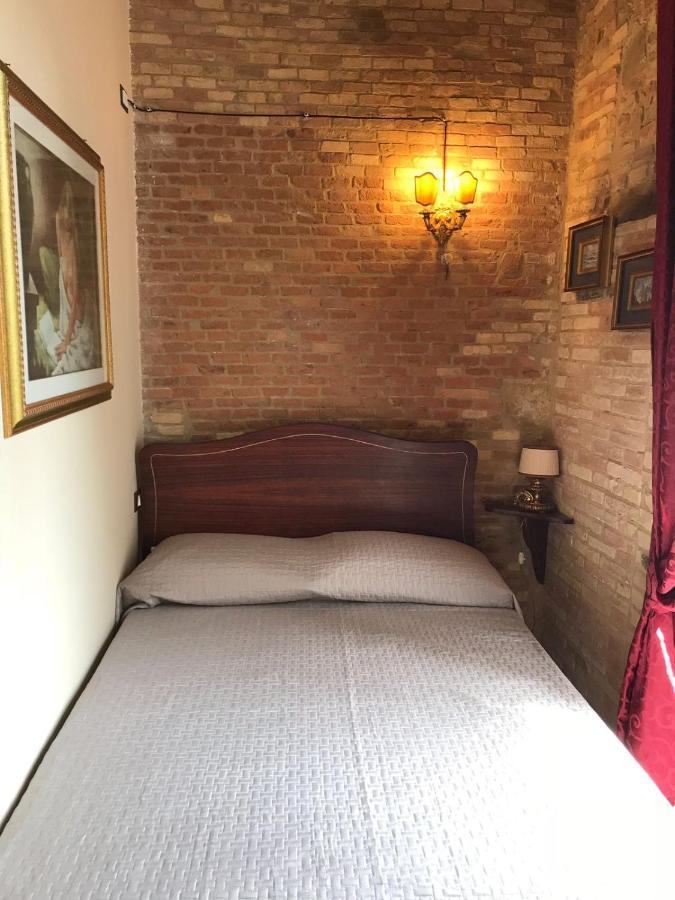 B&B Sotto La Torre Lanciano Luaran gambar